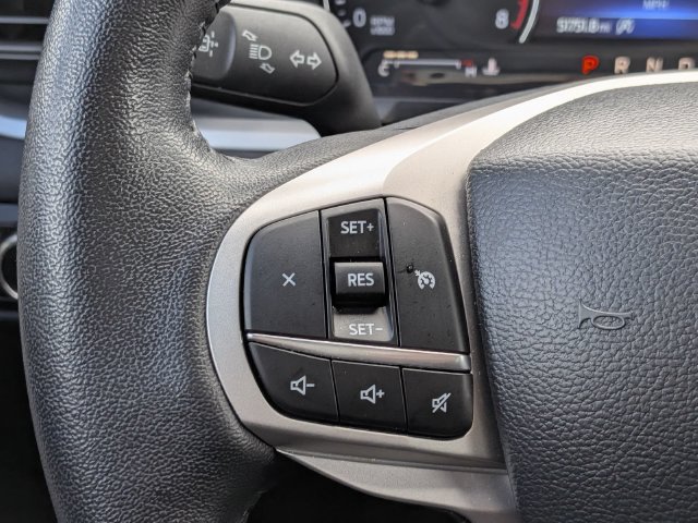 Used 2023 Ford Explorer XLT RWD image 26