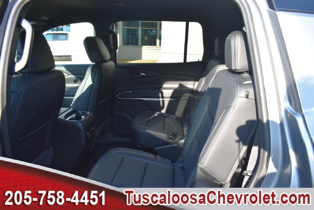 New 2027 Chevrolet Traverse LT w/ Midnight/Sport Edition FWD image 18