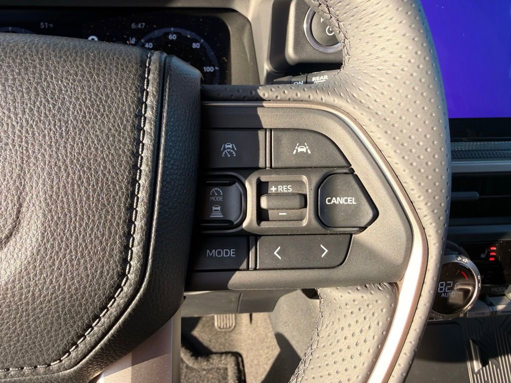 Used 2025 Toyota 4Runner Limited image 17