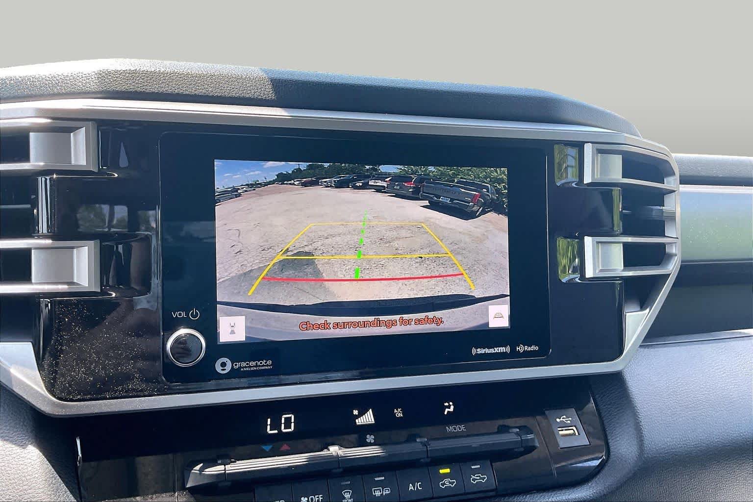 Used 2022 Toyota Tundra SR5 AWD/4WD image 25