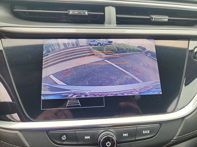 Used 2020 Buick Encore GX Select w/ Sport Touring Package FWD image 19
