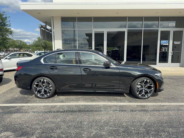 New 2025 BMW 330i xDrive Sedan w/ Convenience Package AWD/4WD image 26