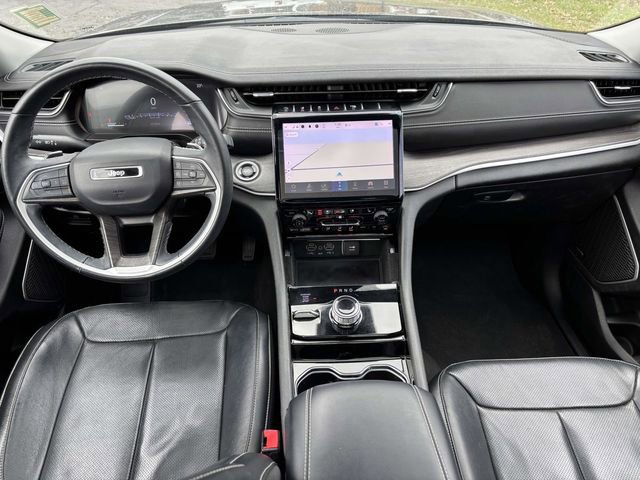 Used 2022 Jeep Grand Cherokee L Limited w/ Luxury Tech Group II image 29