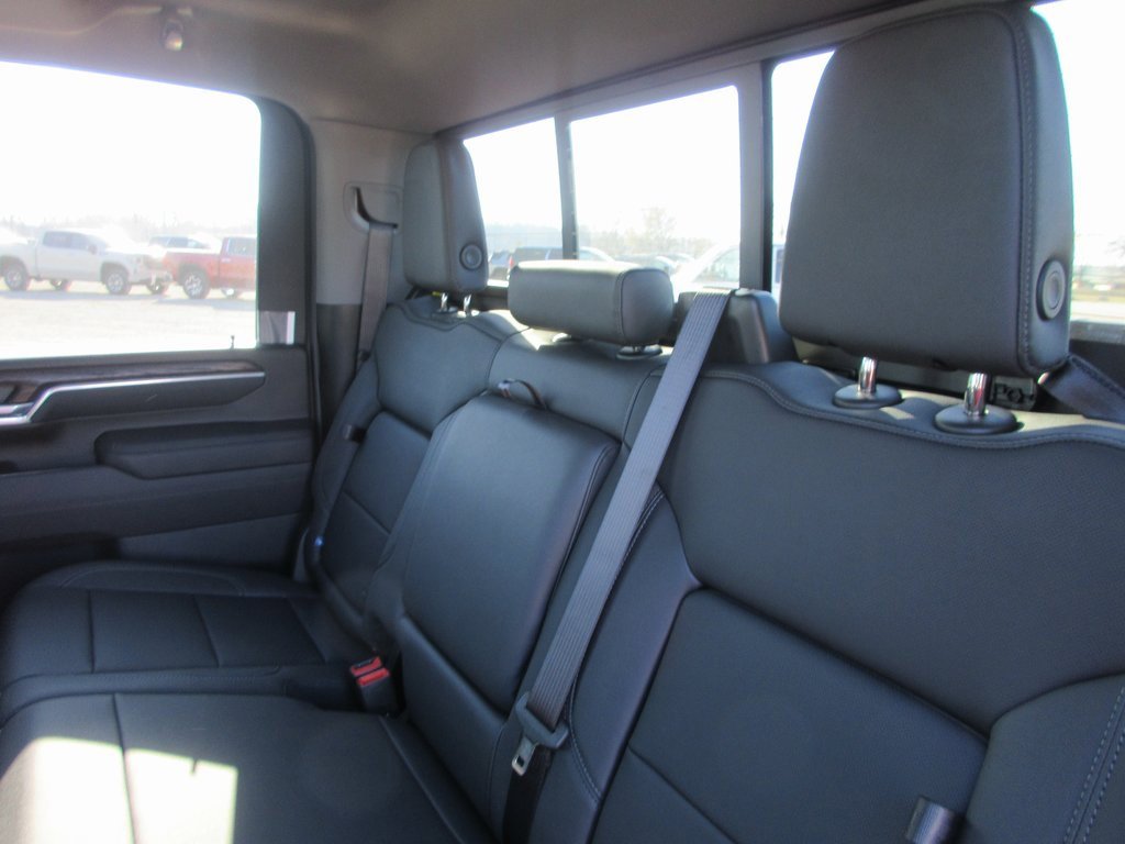 New 2026 GMC Sierra 3500 SLT w/ SLT Premium Package image 15