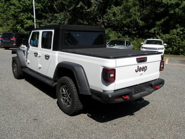 Used 2024 Jeep Gladiator Rubicon w/ Technology Group AWD/4WD image 6