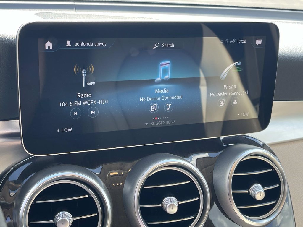 Used 2020 Mercedes-Benz GLC 300 image 32