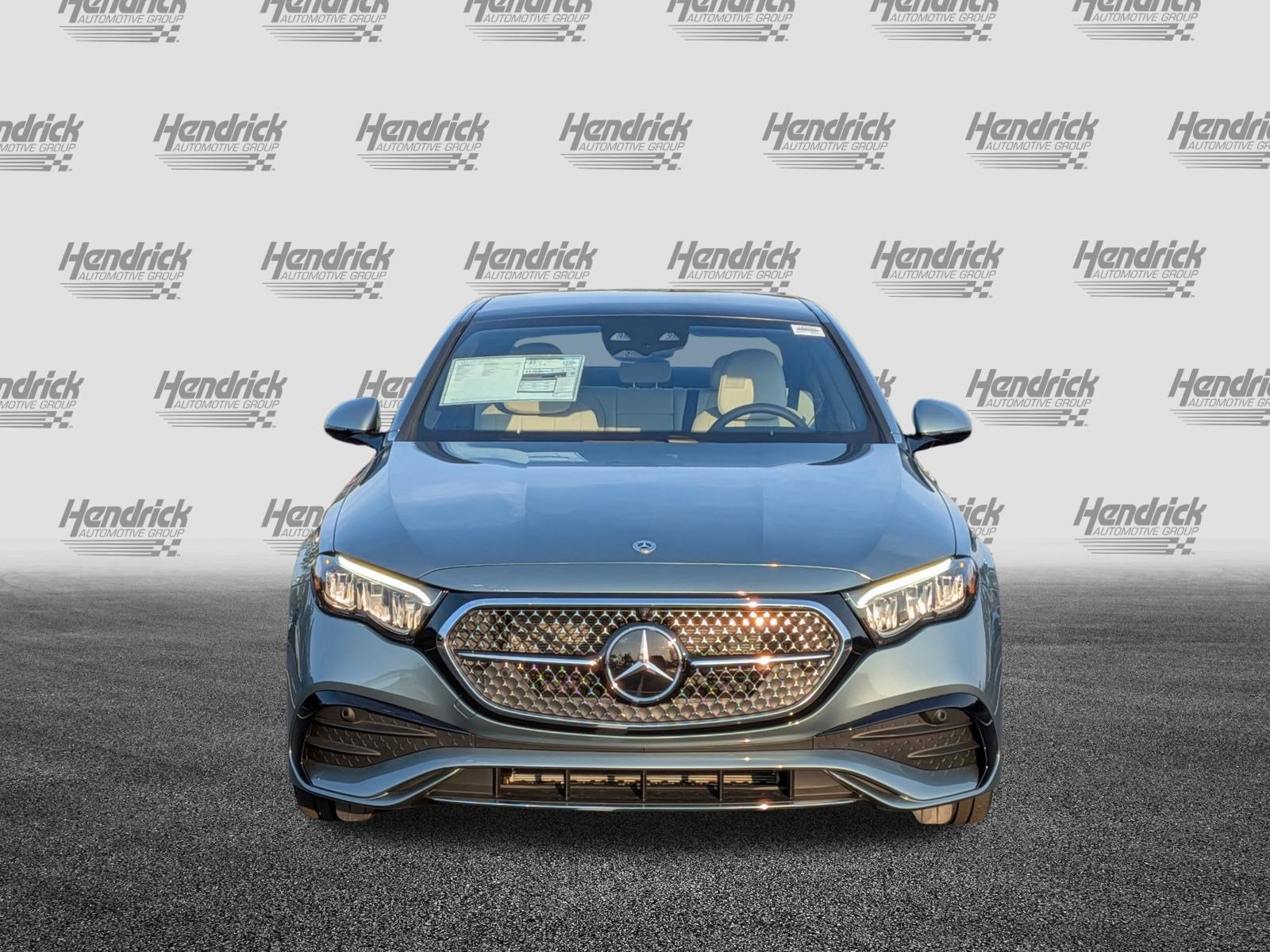 New 2026 Mercedes-Benz E 350 4MATIC Sedan image 3