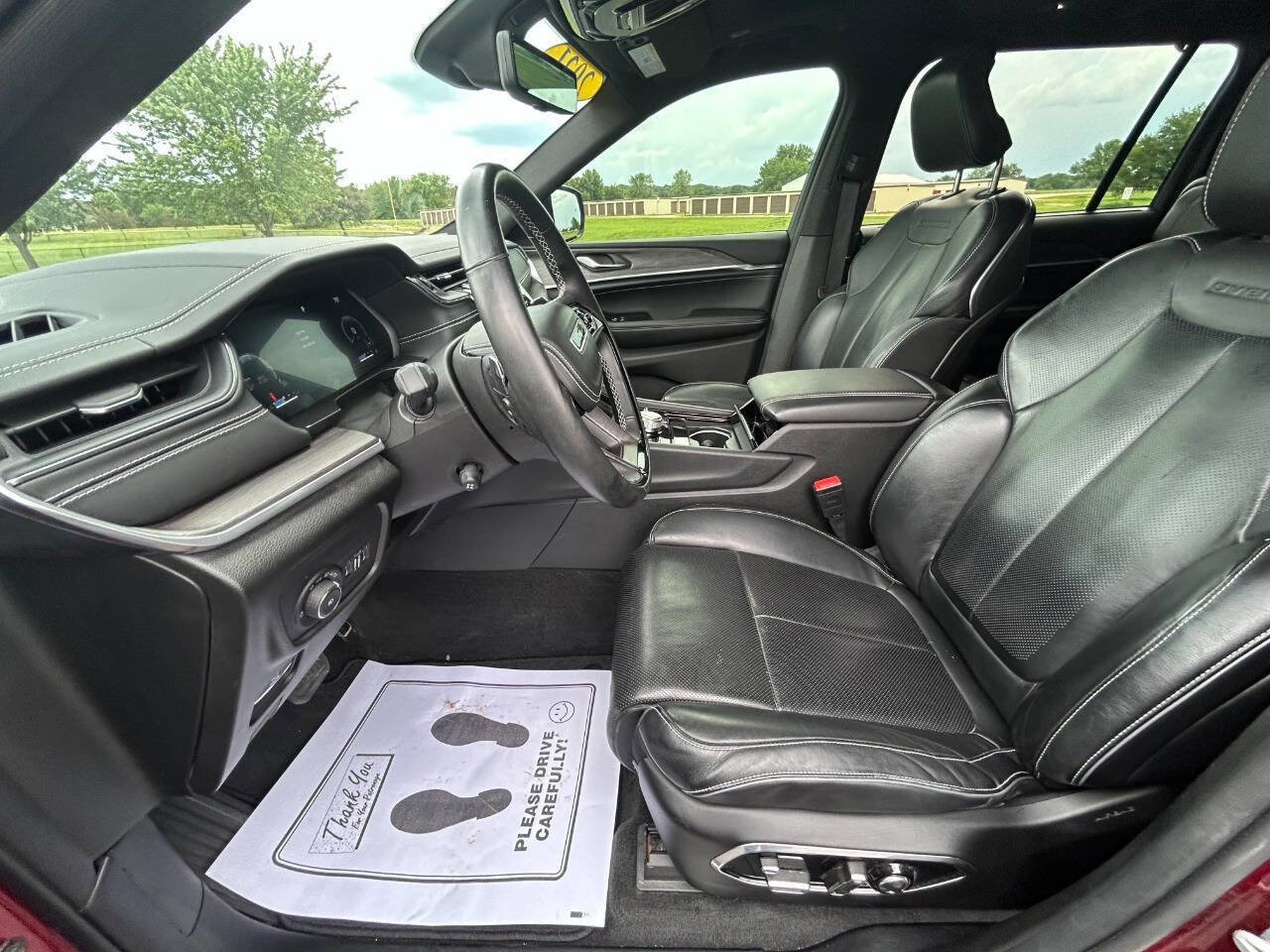 Used 2021 Jeep Grand Cherokee L Overland w/ Advanced Protech Group III image 10