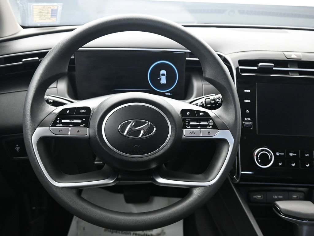 Used 2024 Hyundai Tucson SE image 27