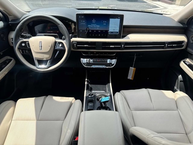 New 2025 Lincoln Corsair Reserve w/ Equipment Group 202A image 22