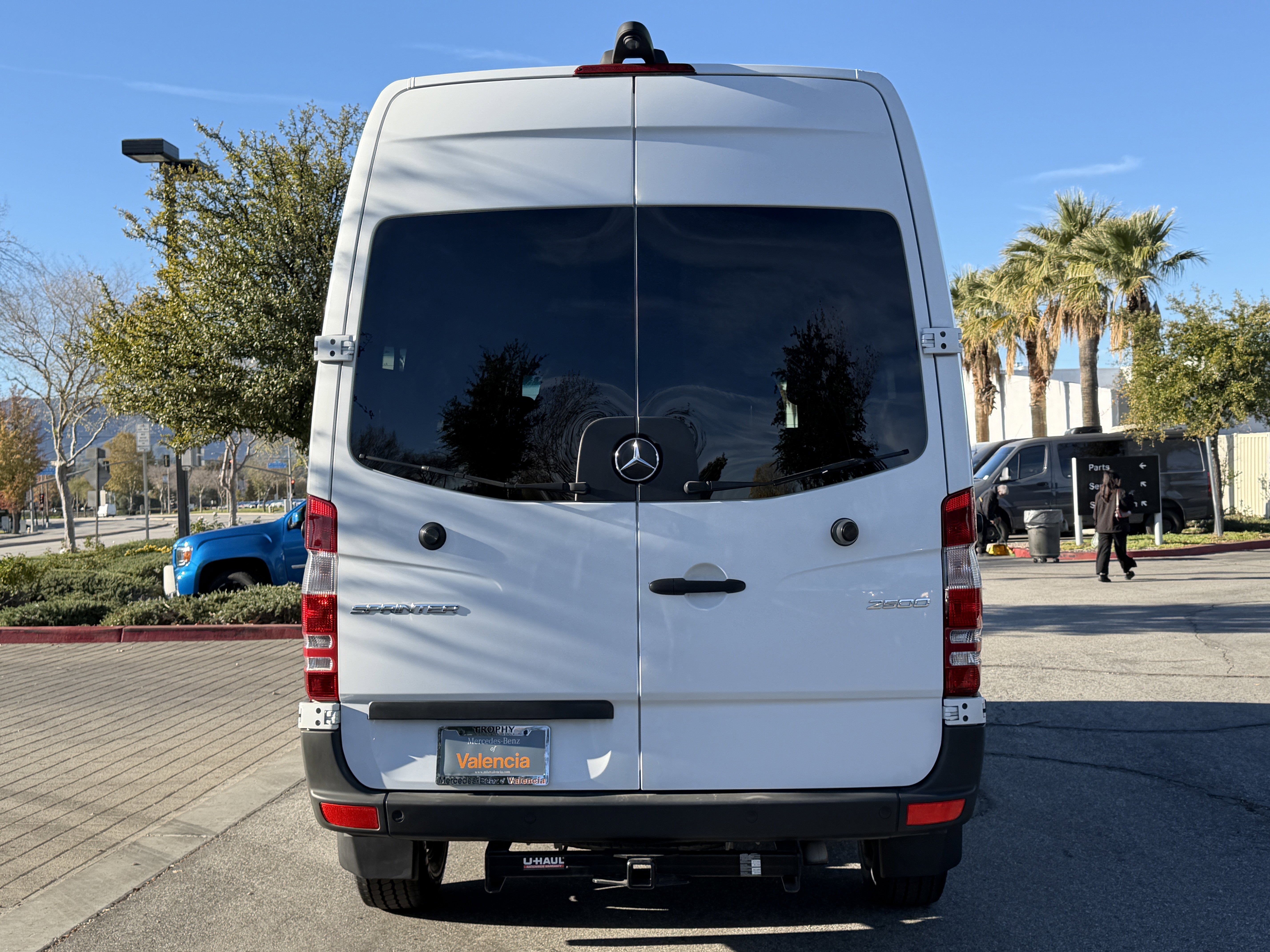 Used 2017 Mercedes-Benz Sprinter 2500 image 8