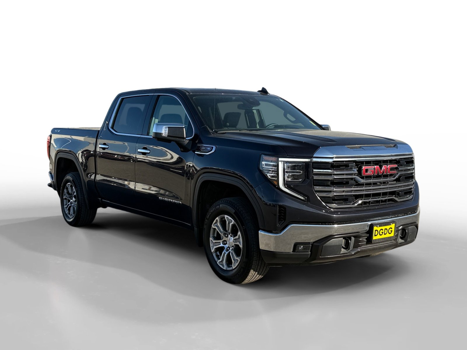 Used 2025 GMC Sierra 1500 SLT image 7