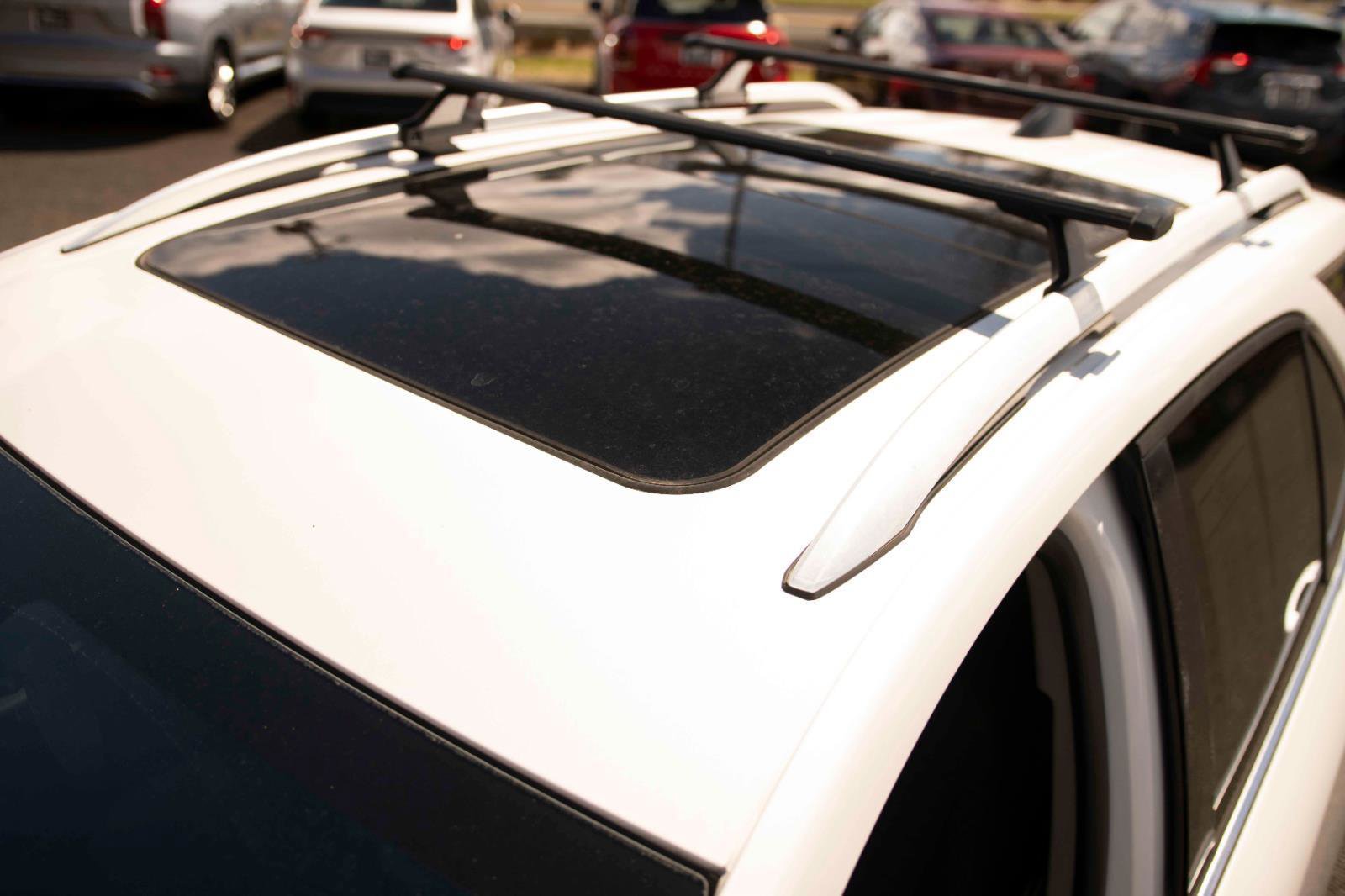 Used 2018 Chevrolet Equinox LT w/ Sun & Infotainment Package image 26