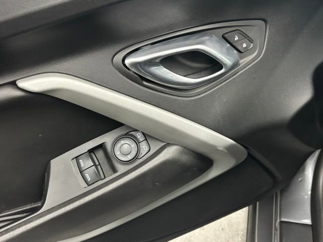 Used 2020 Chevrolet Camaro LT image 11