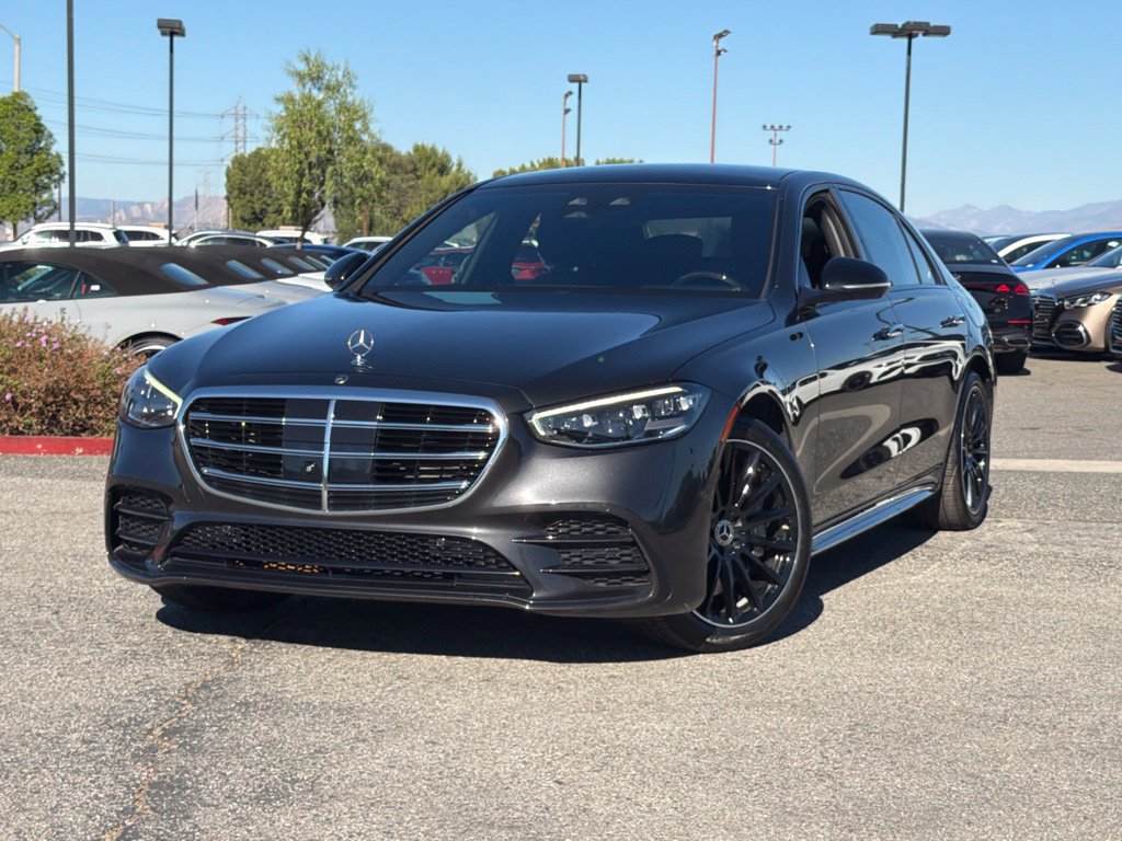 Certified 2024 Mercedes-Benz S 580e 4MATIC Sedan w/ AMG Line image 2