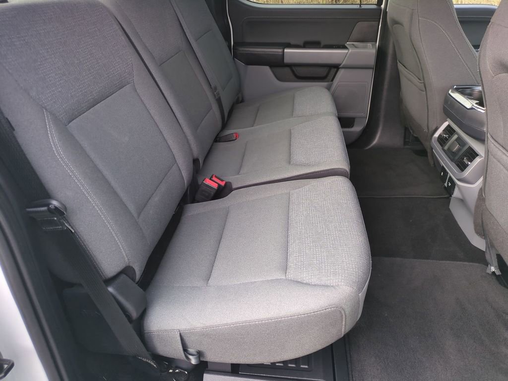 Used 2025 Ford F150 XLT w/ Equipment Group 301A Standard image 18
