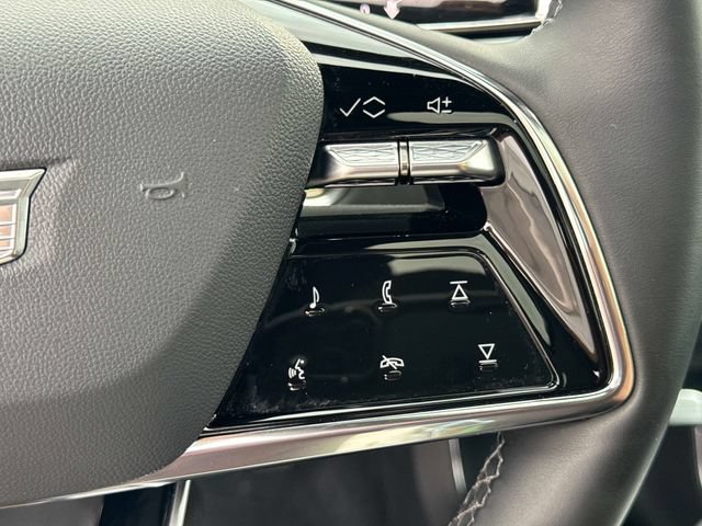 New 2025 Cadillac Lyriq Sport w/ LPO, Floor Liner Package AWD/4WD image 27