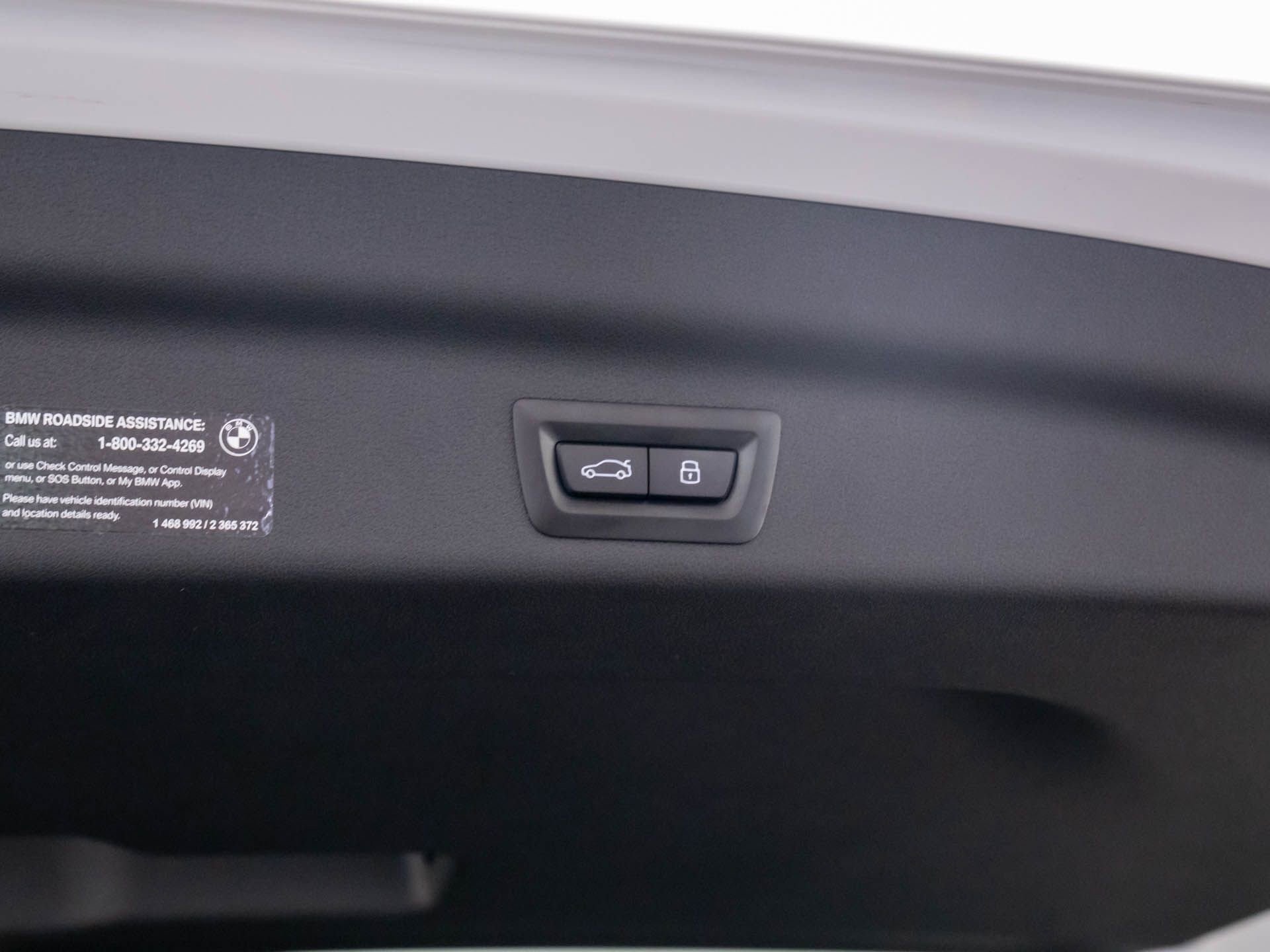 Certified 2025 BMW X1 xDrive28i w/ Technology Package image 32