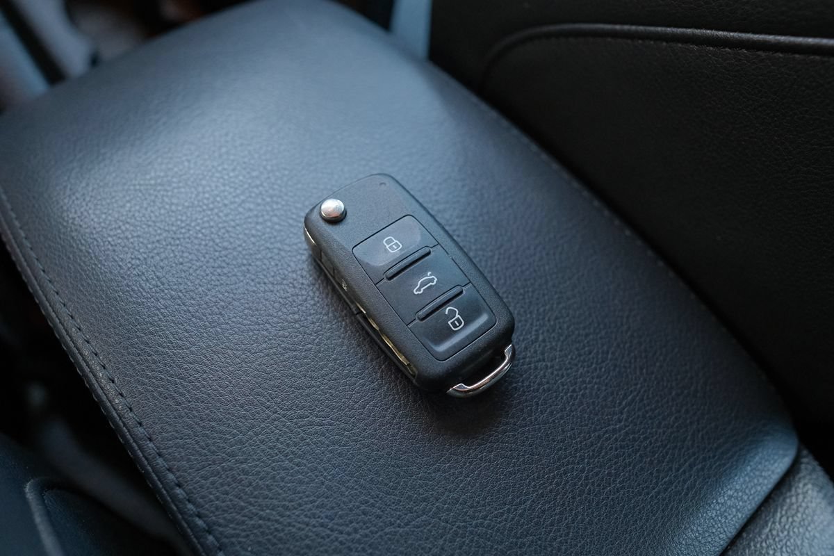 Used 2011 Volkswagen GTI 4-Door FWD image 8