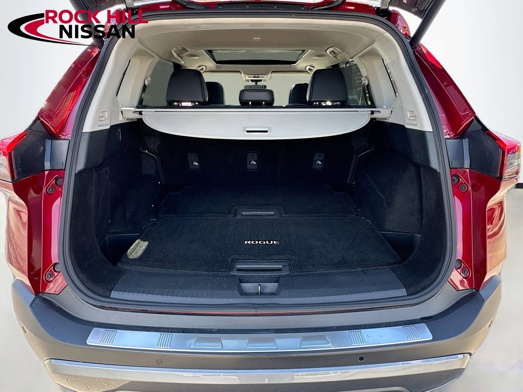 Used 2023 Nissan Rogue SL w/ SL Premium Package image 28