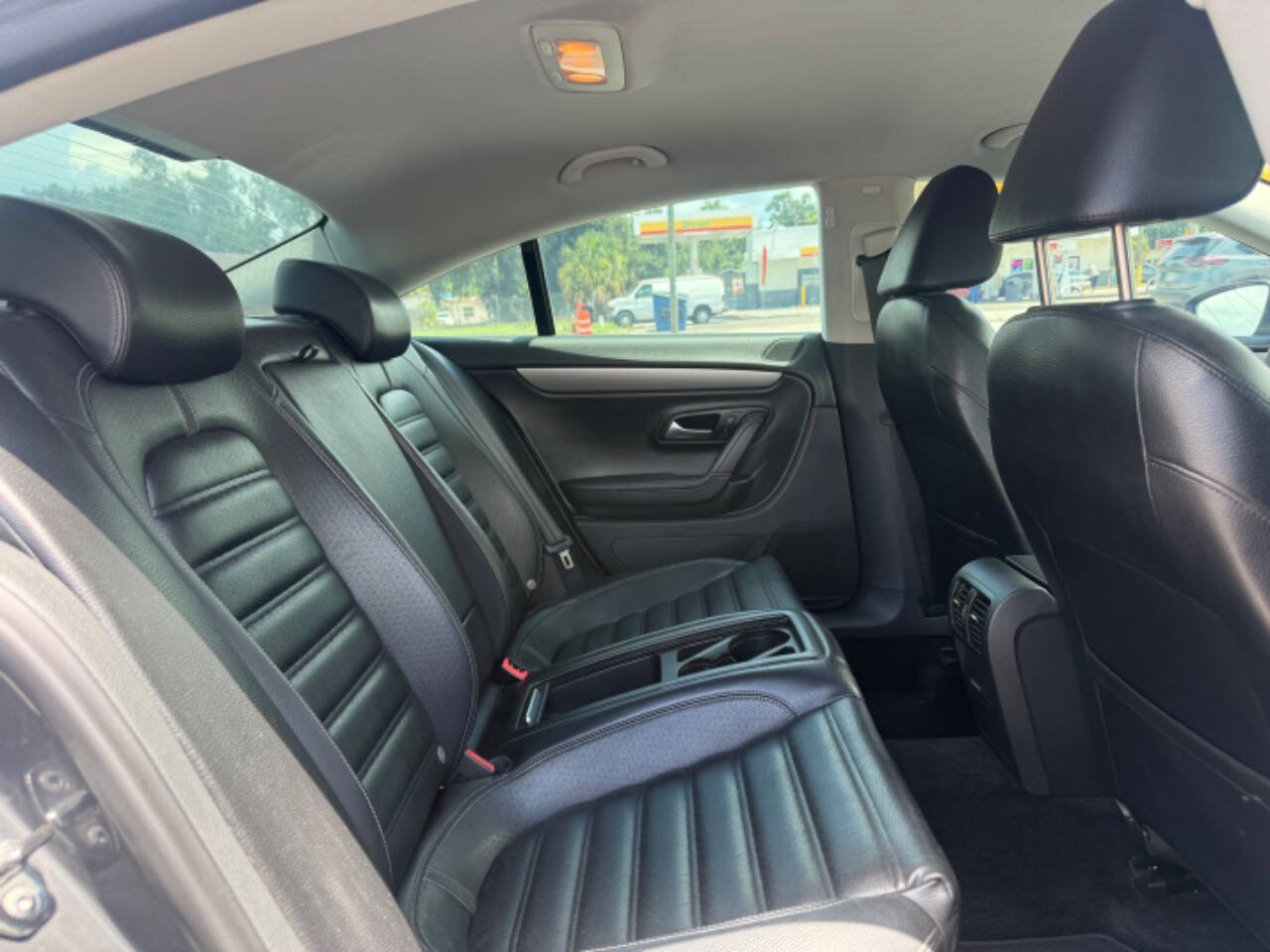 Used 2012 Volkswagen CC Sport FWD image 12