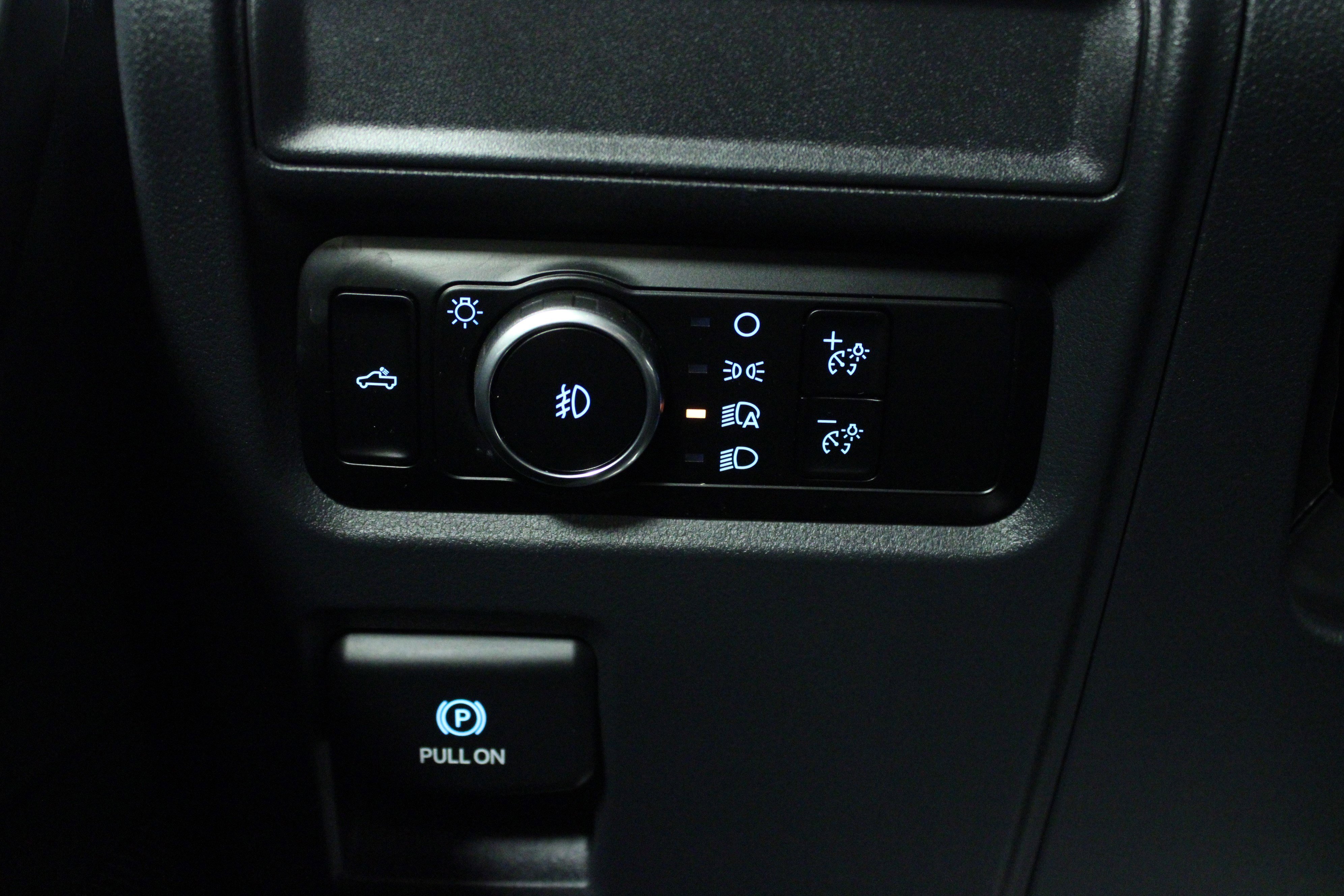 Used 2024 Ford F150 STX image 19