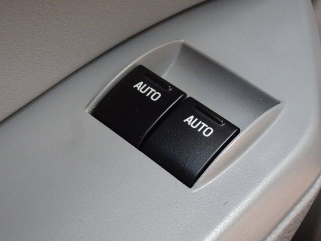 Used 2006 Ford Mustang Premium RWD image 26