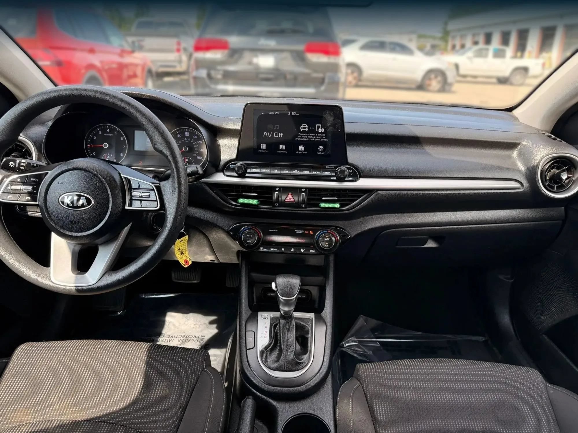 Used 2019 Kia Forte LXS FWD image 3