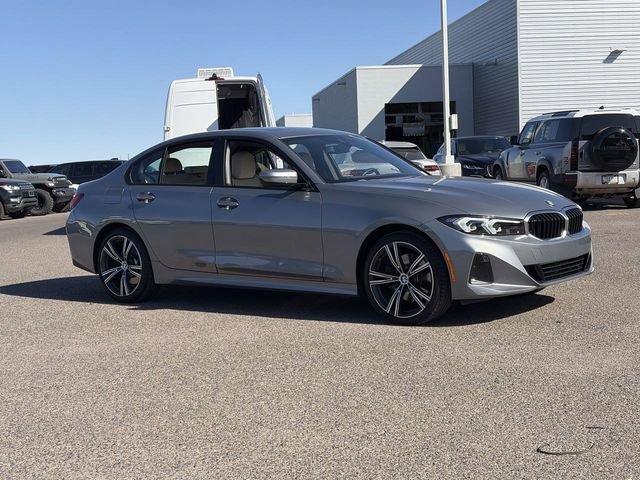 Used 2023 BMW 330i Sedan w/ Driving Assistance Package image 4