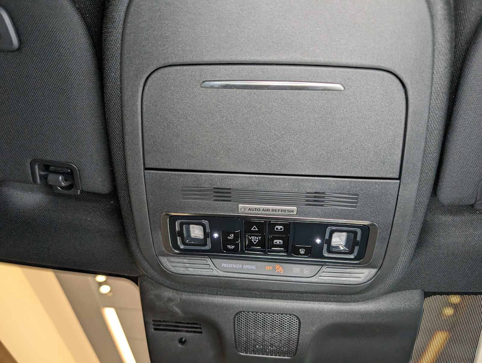 New 2025 Lincoln Navigator Reserve w/ Jet Appearance Package image 26