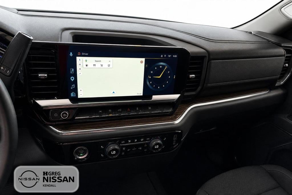 Used 2024 Chevrolet Silverado 1500 LT AWD/4WD image 14