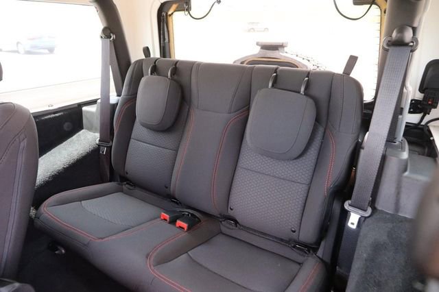 Used 2023 Jeep Wrangler Rubicon w/ Cold Weather Group AWD/4WD image 9