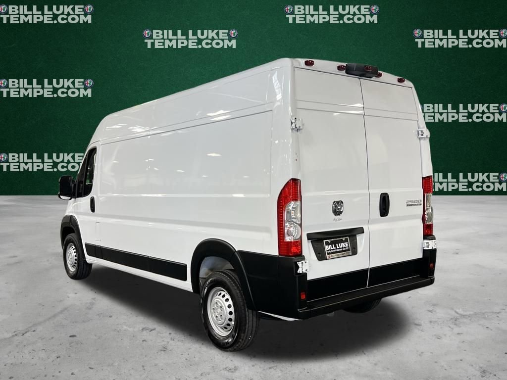 Used 2025 RAM ProMaster 2500 w/ Convenience Group image 9