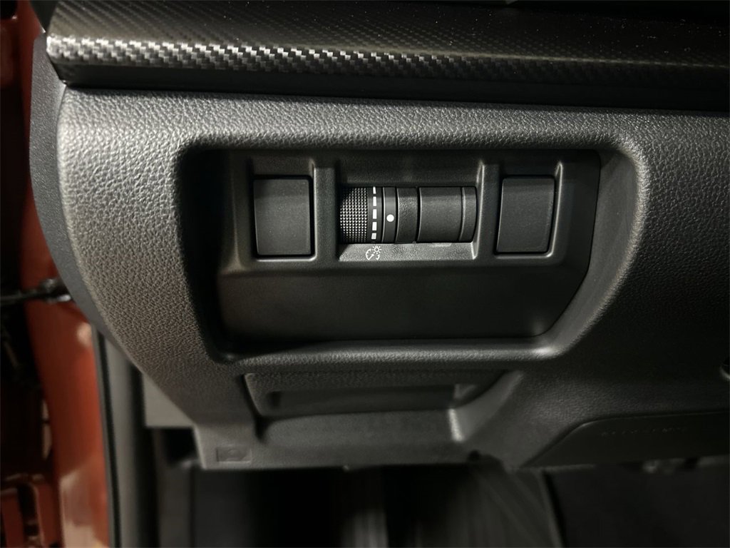 Certified 2025 Subaru Crosstrek 2.0i Premium image 17