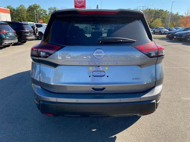 New 2026 Nissan Rogue SV image 4