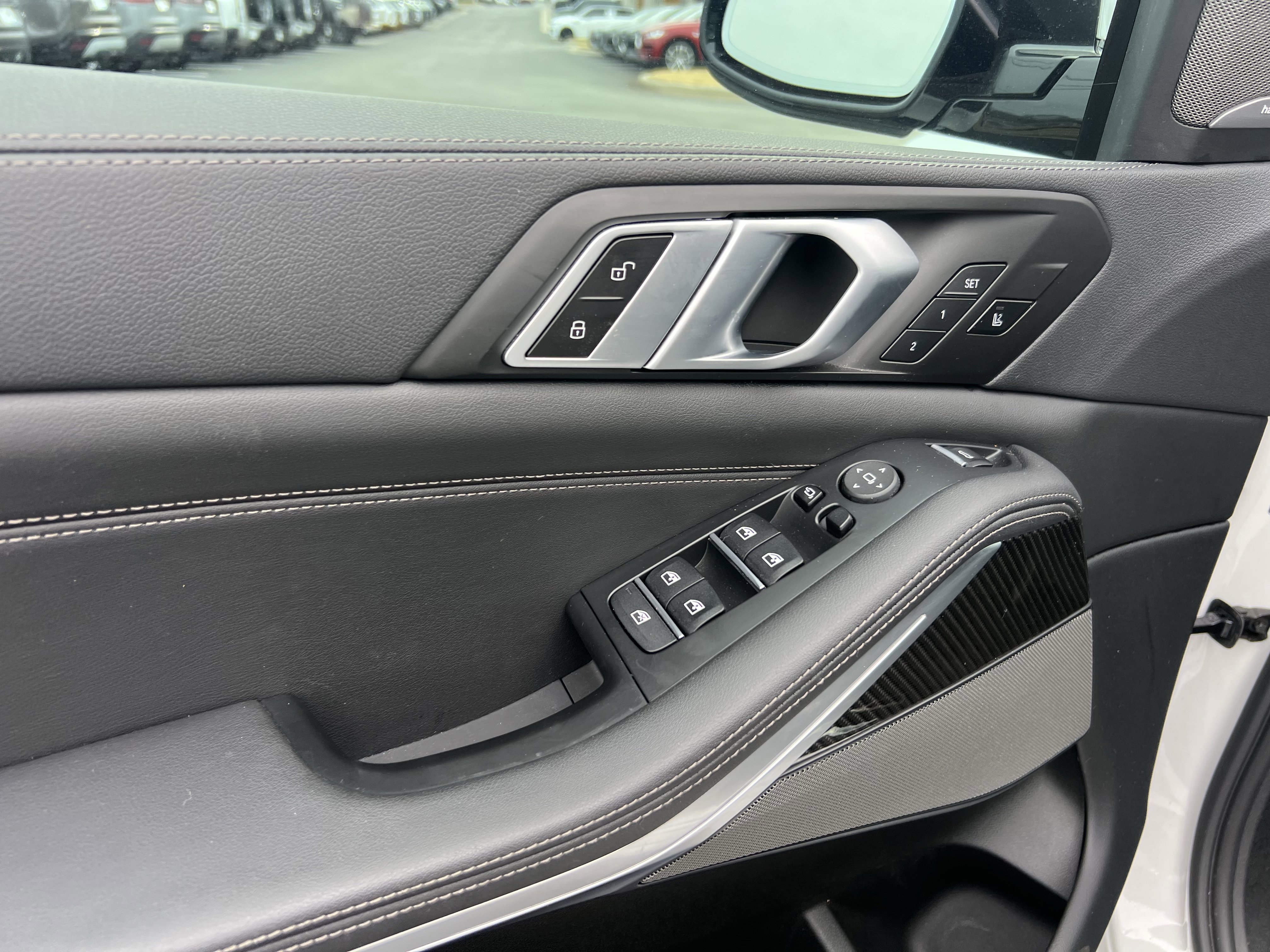 Used 2023 BMW X5 M50i w/ Executive Package image 15