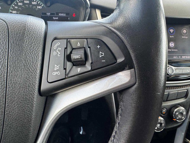 Used 2021 Chevrolet Trax LT w/ Driver Confidence Package AWD/4WD image 24