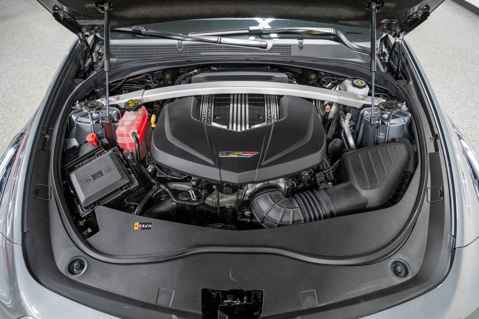 Used 2019 Cadillac CTS V w/ Luxury Package image 11