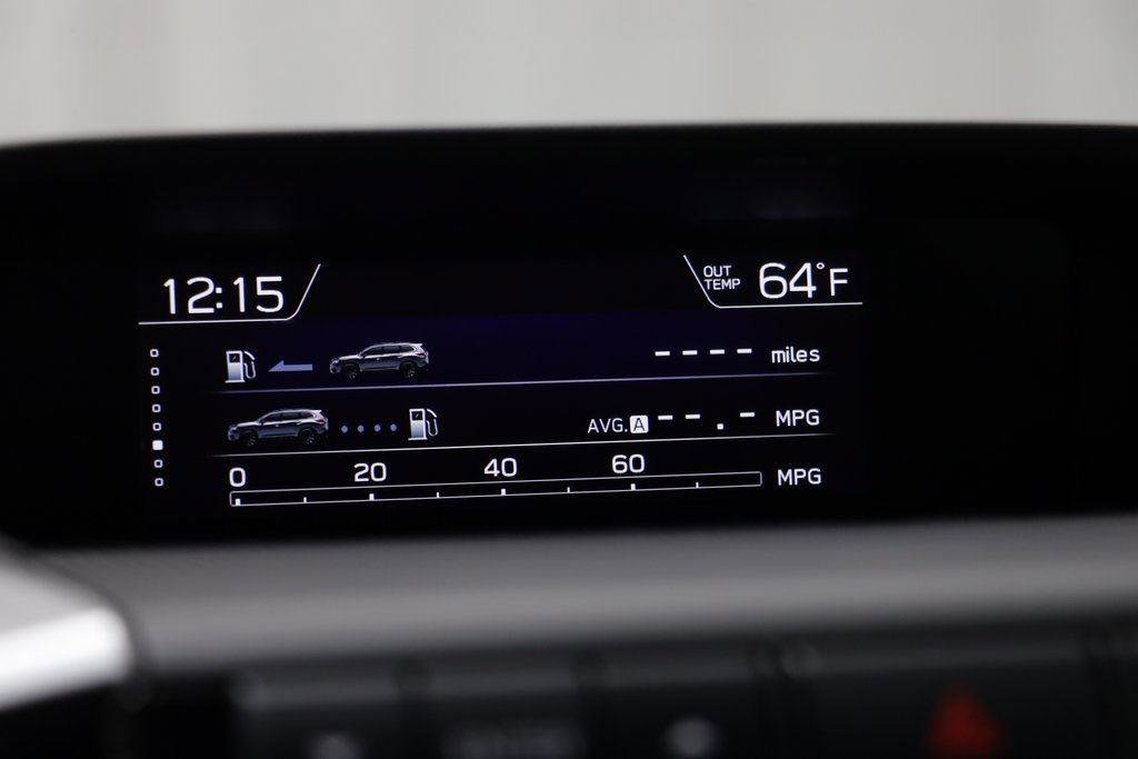 Used 2022 Subaru Ascent Limited w/ Technology Package image 13