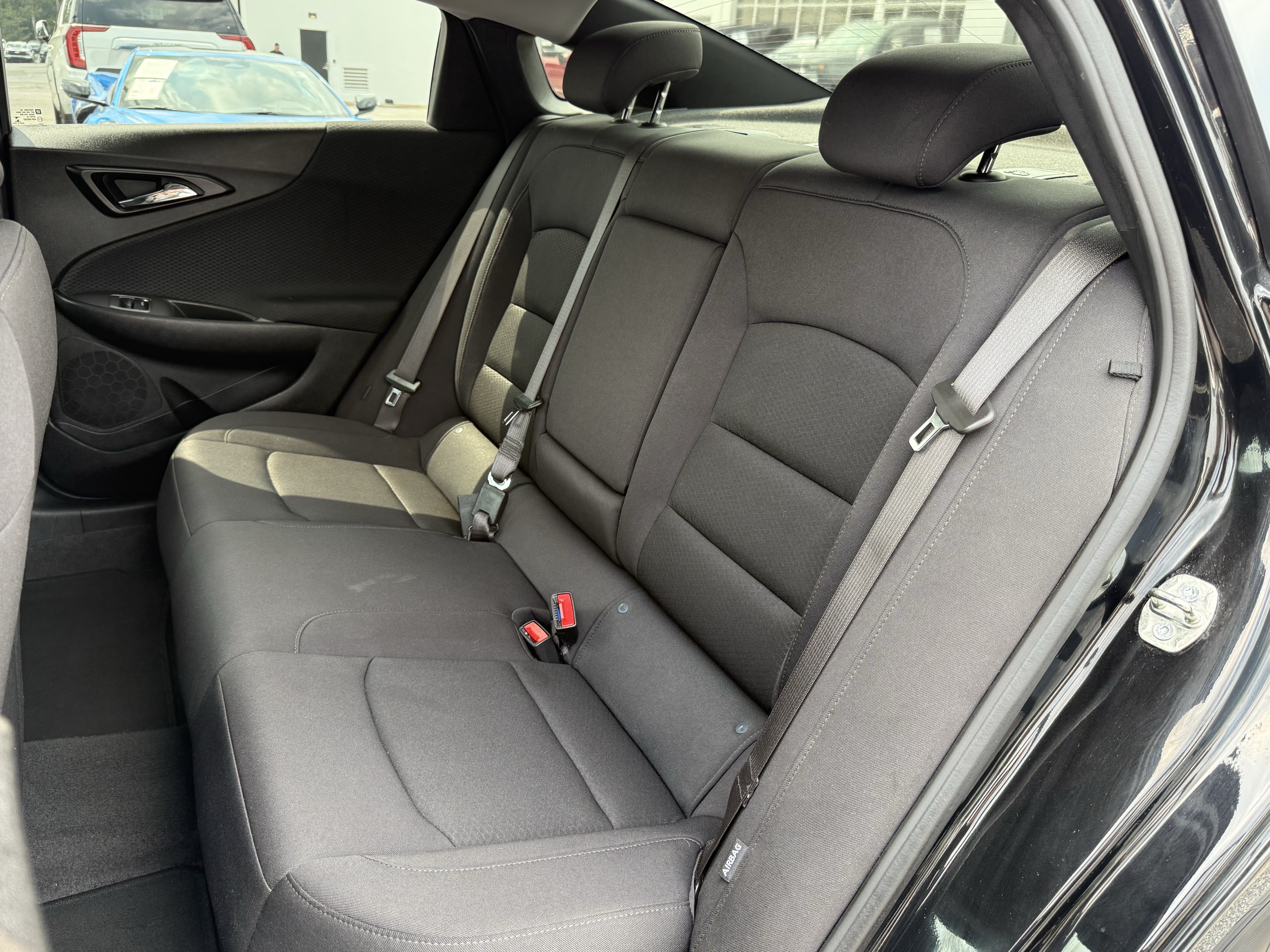 Used 2023 Chevrolet Malibu LT FWD image 32