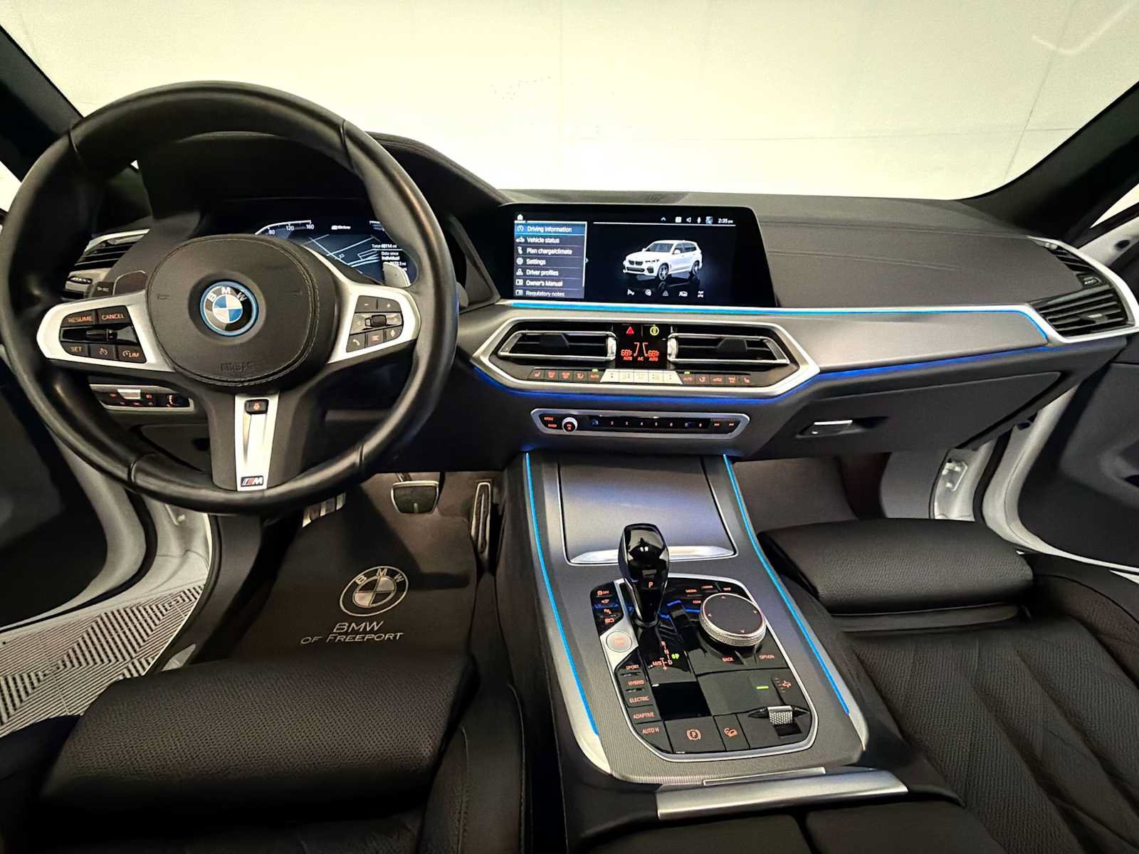 Used 2023 BMW X5 xDrive45e w/ M Sport Package AWD/4WD image 12