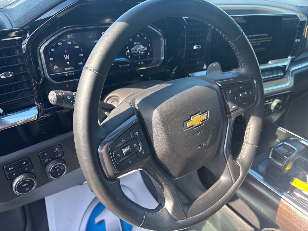 Used 2025 Chevrolet Silverado 1500 High Country image 22