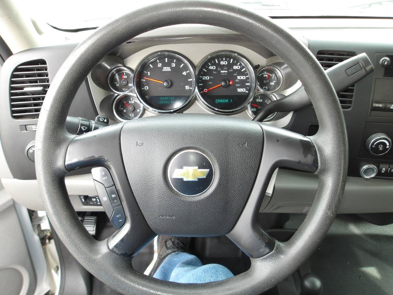 Used 2013 Chevrolet Silverado 2500 W/T AWD/4WD image 14