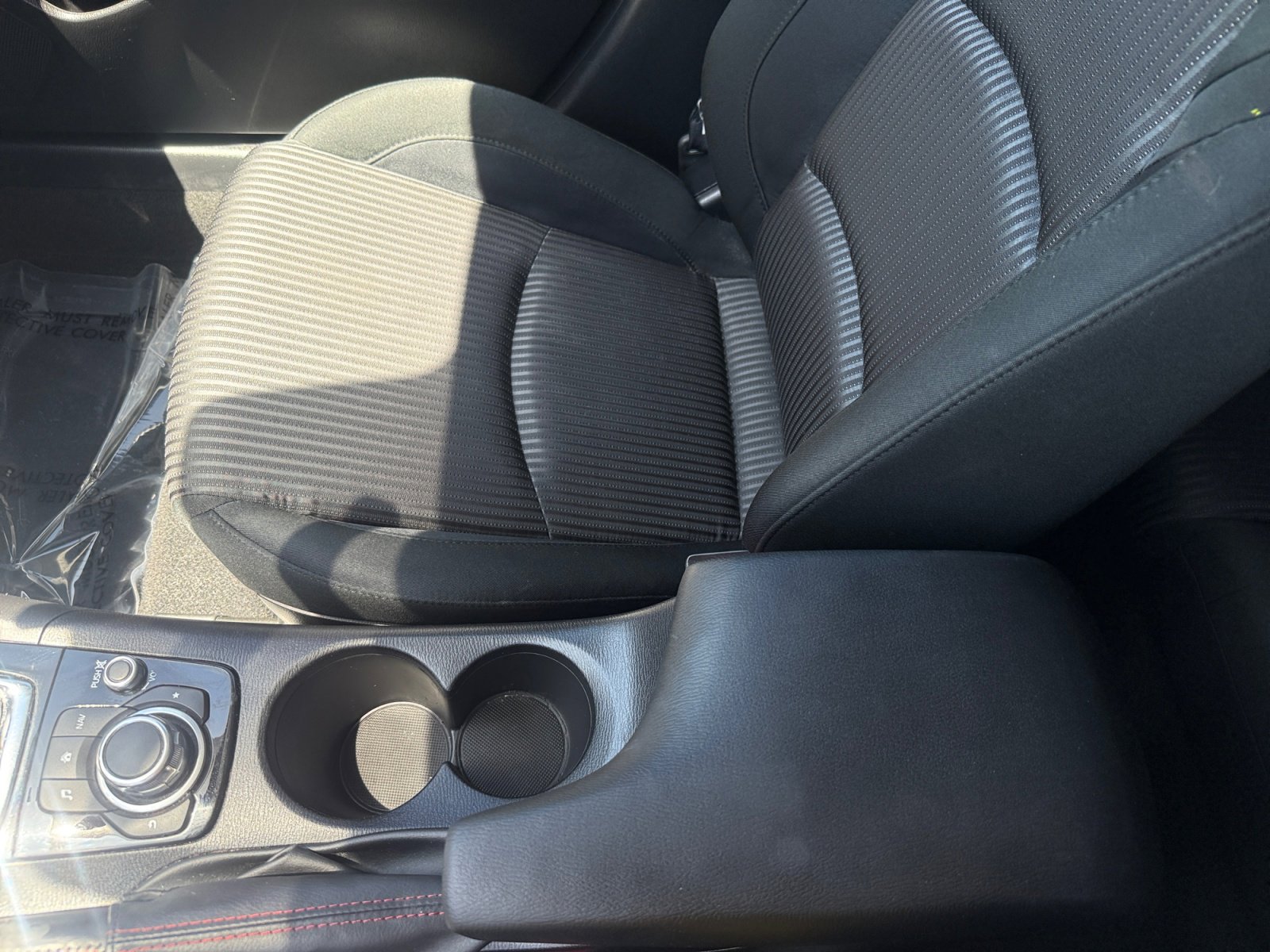 Used 2015 MAZDA MAZDA3 i Touring FWD image 14