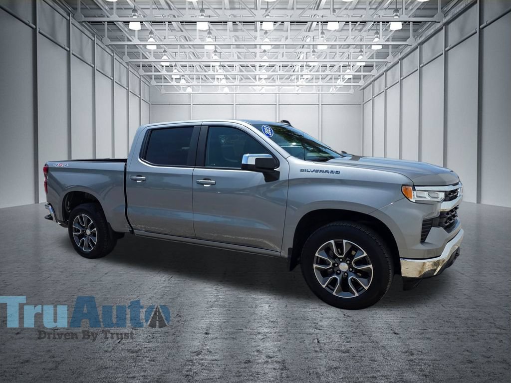 Used 2023 Chevrolet Silverado 1500 LT AWD/4WD image 40