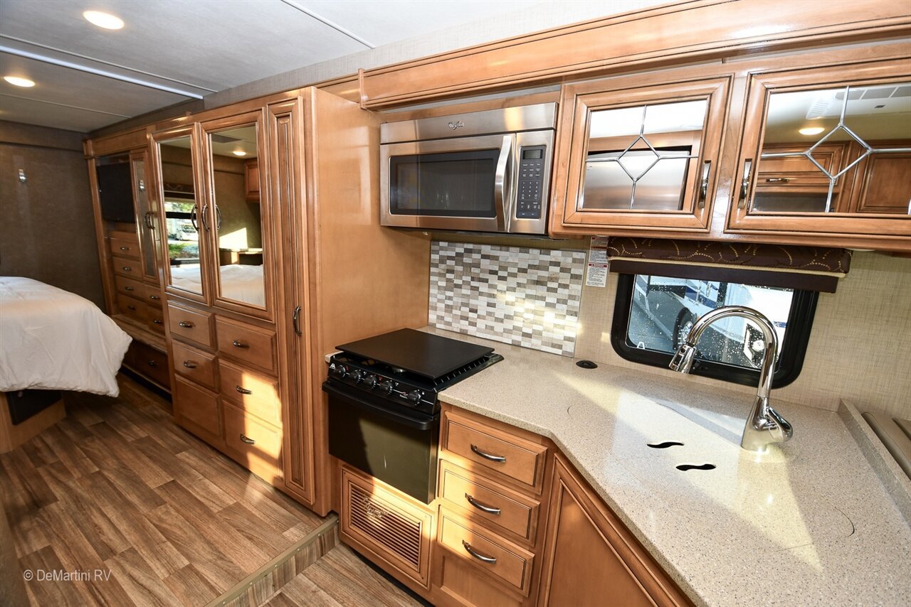 Used 2016 Ford E-450 and Econoline 450 Super Duty w/ Motorhome Prep Package RWD image 14