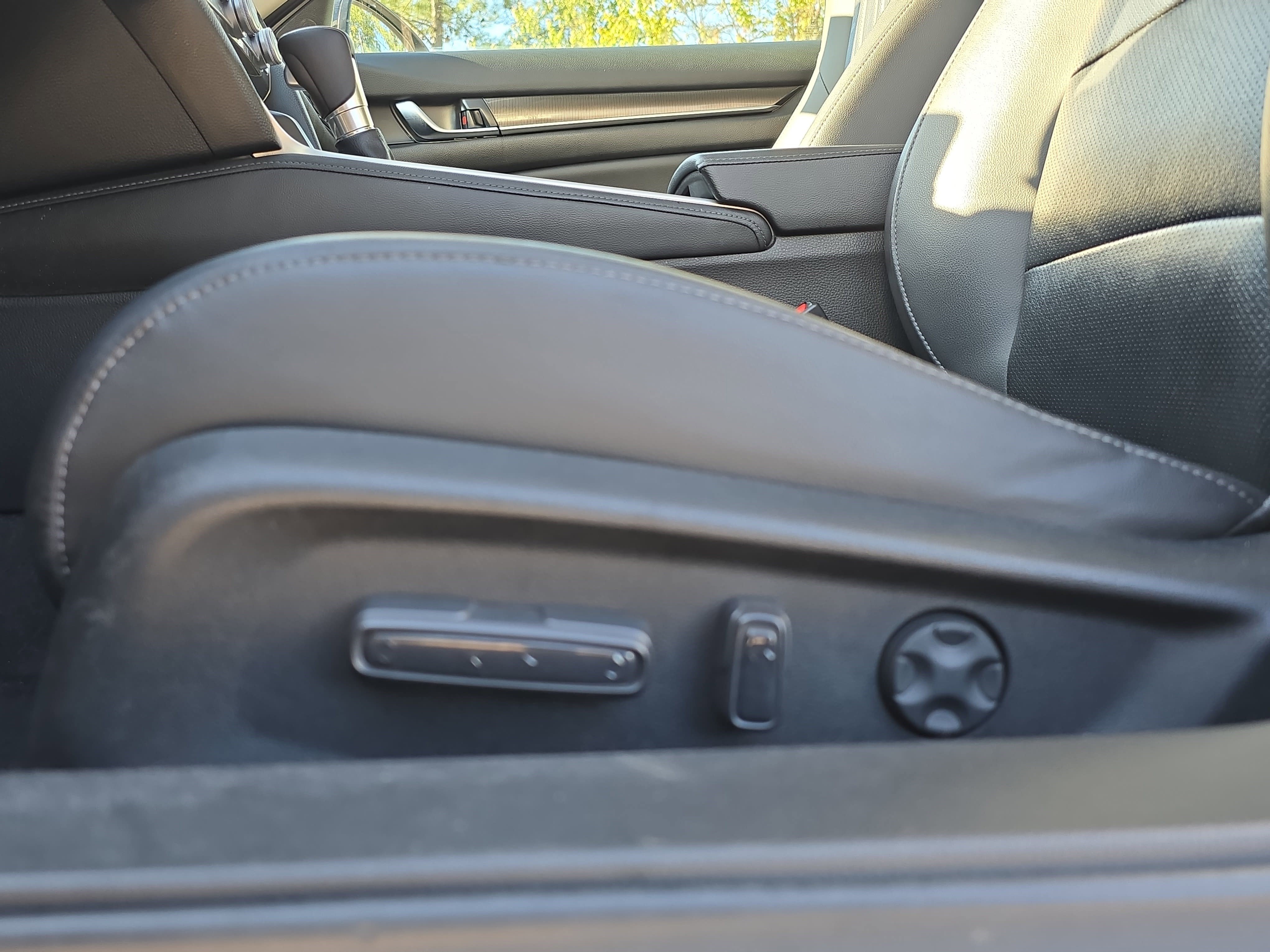 Certified 2022 Honda Accord Sport Special Edition image 29