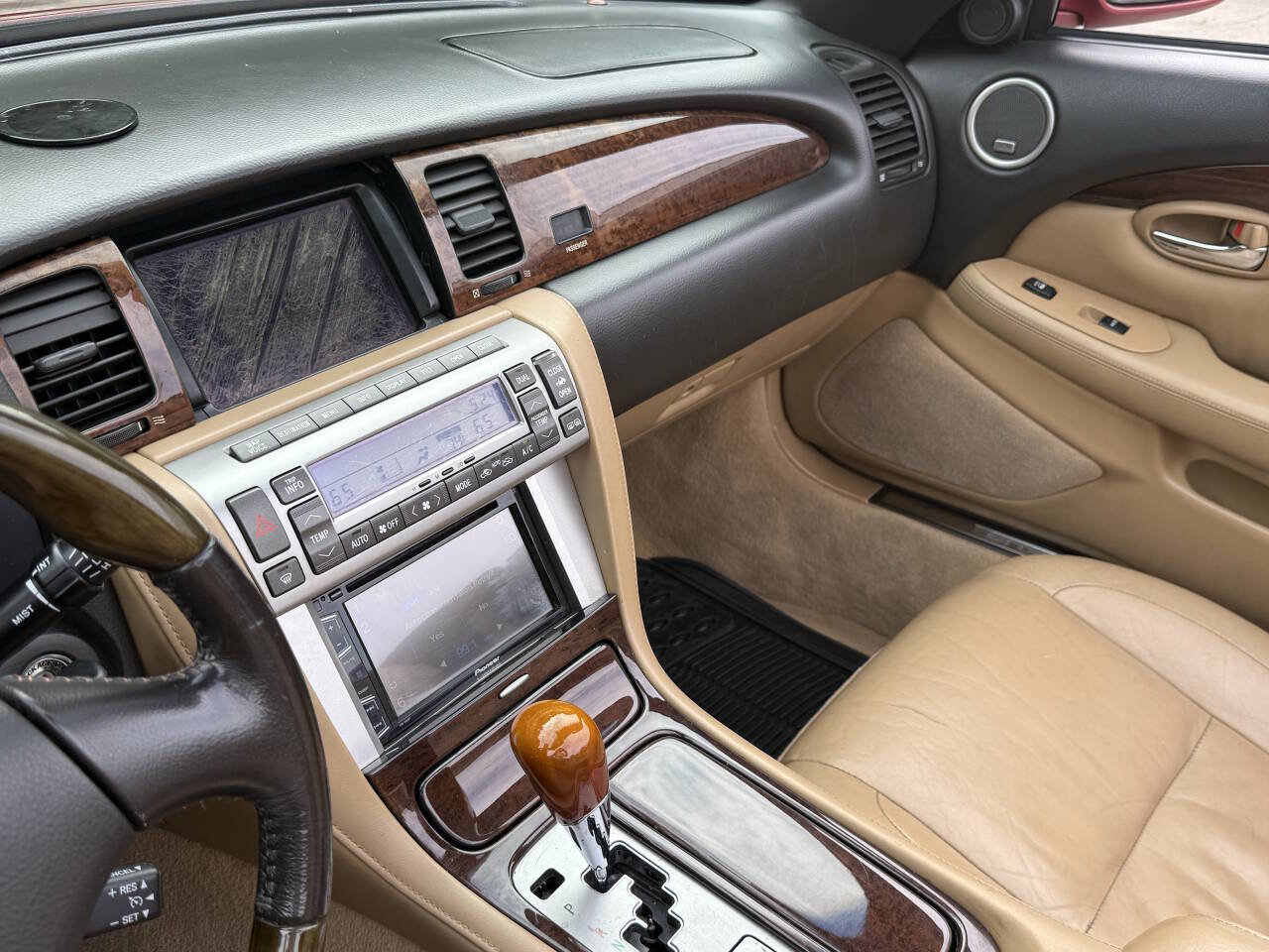 Used 2008 Lexus SC 430 Convertible image 27