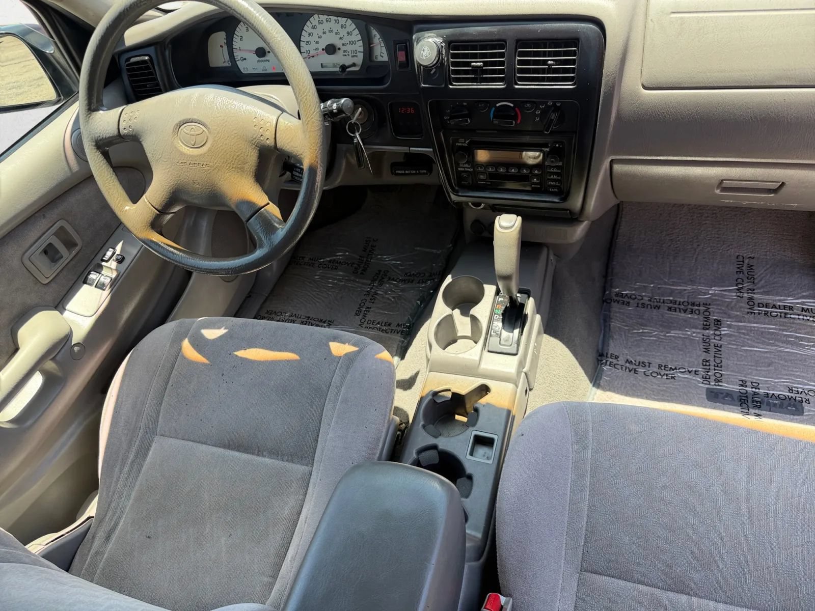 Used 2004 Toyota Tacoma 2WD Xtracab w/ Convenience Pkg image 12