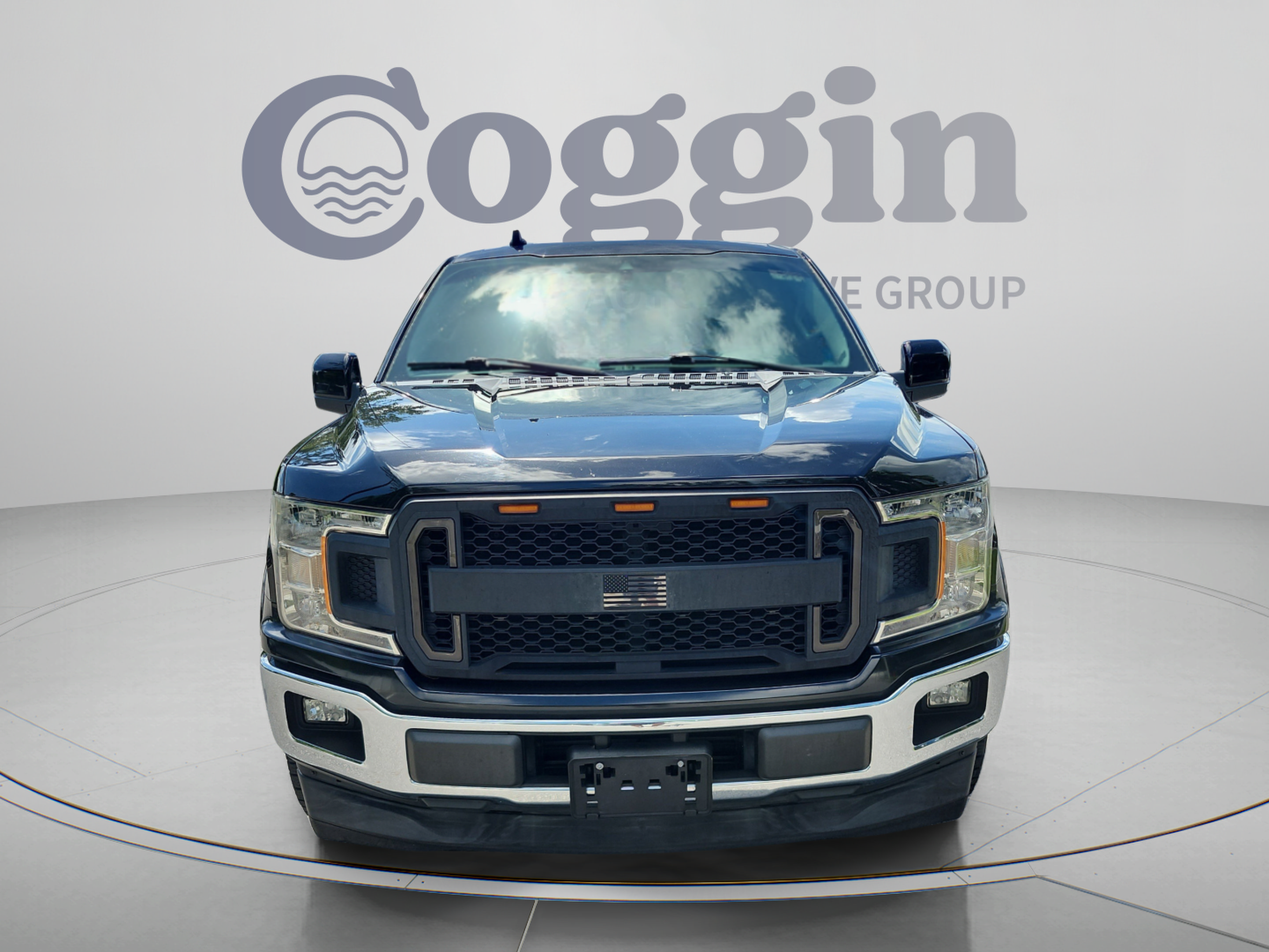 Used 2019 Ford F150 Lariat w/ Trailer Tow Package RWD image 8